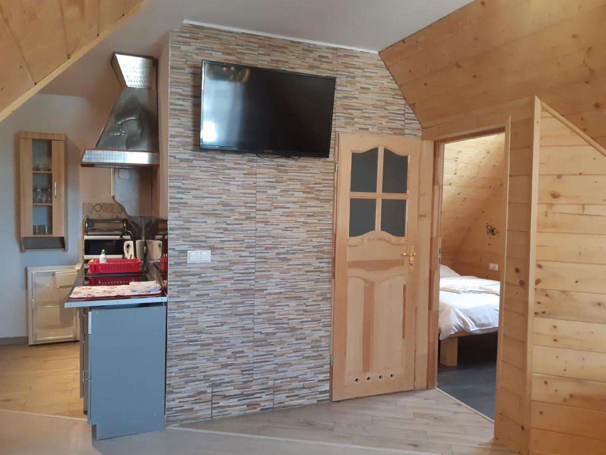 Apartamenty I Pokoje Goscinne Nowita Zakopane Kültér fotó