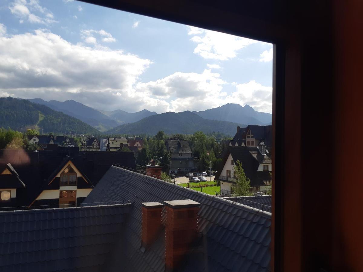 Apartamenty I Pokoje Goscinne Nowita Zakopane Kültér fotó