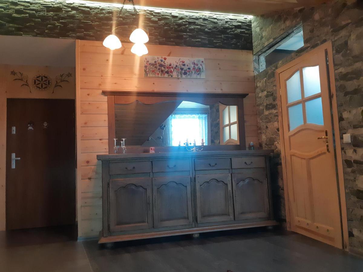 Apartamenty I Pokoje Goscinne Nowita Zakopane Kültér fotó