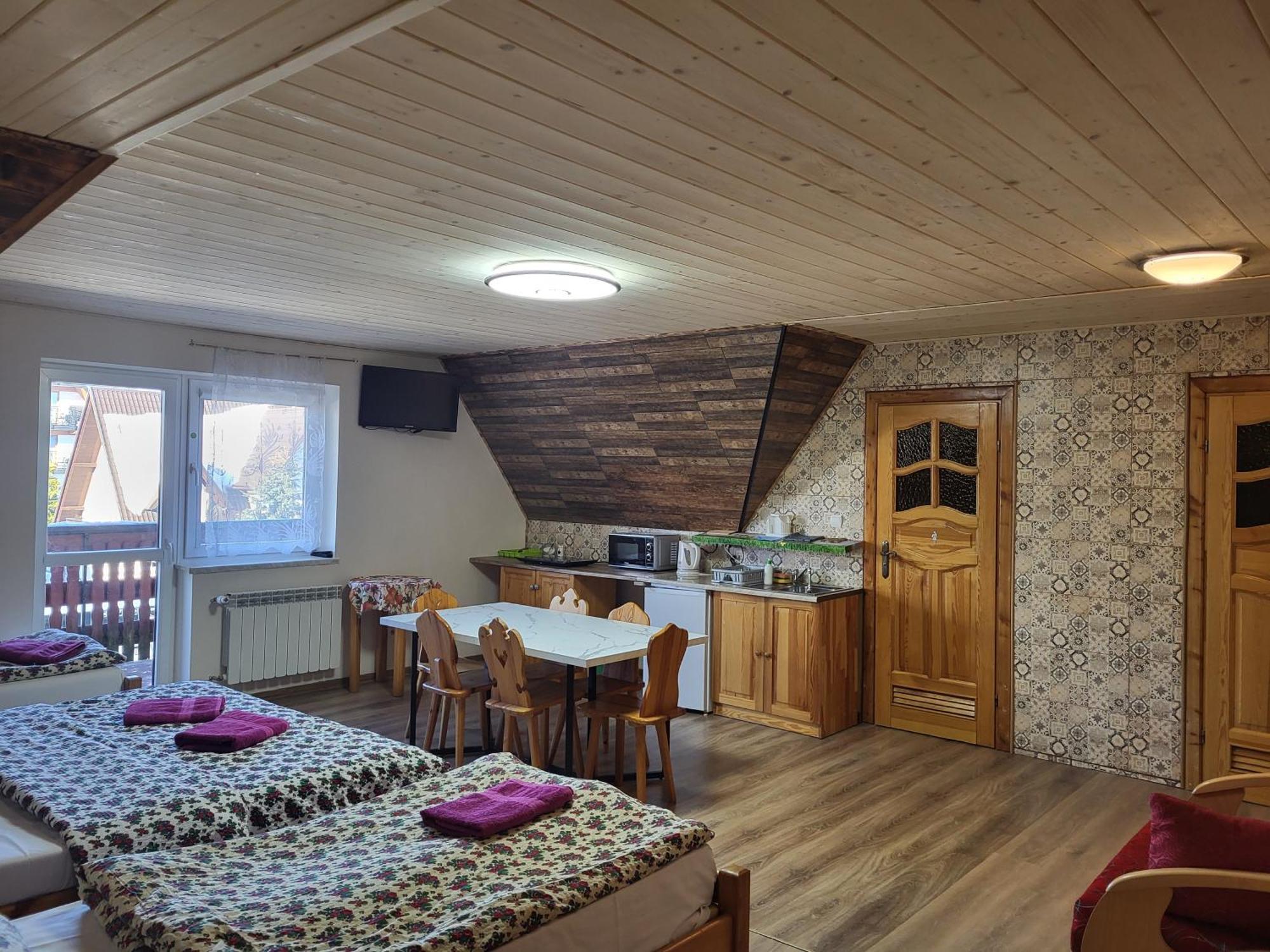 Apartamenty I Pokoje Goscinne Nowita Zakopane Kültér fotó