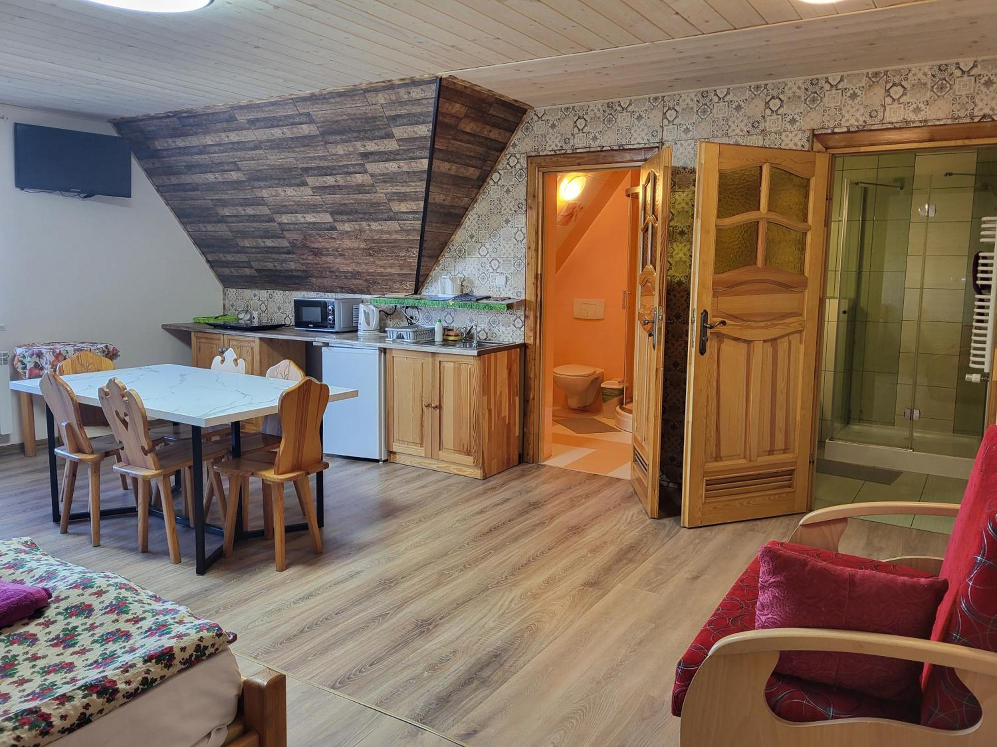 Apartamenty I Pokoje Goscinne Nowita Zakopane Kültér fotó